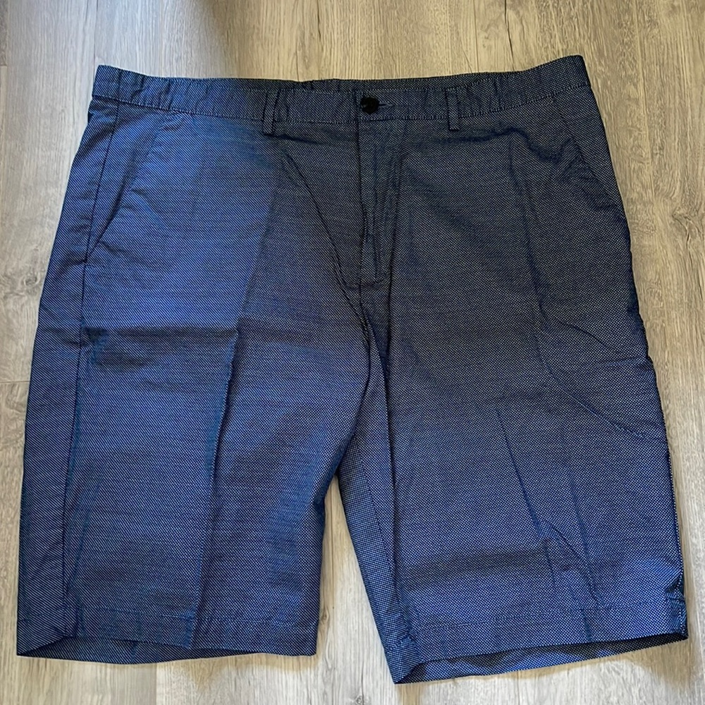 Calvin Klein mens dressy shorts size 38